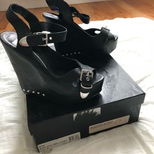 Dolce Vita Black leather Noah platform